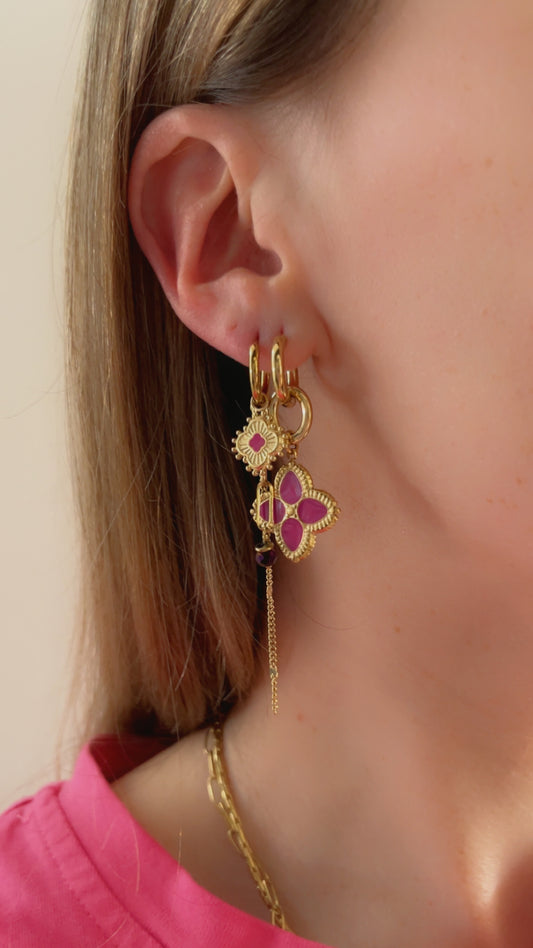 Oorbellen ivy charms fuchsia - Goud